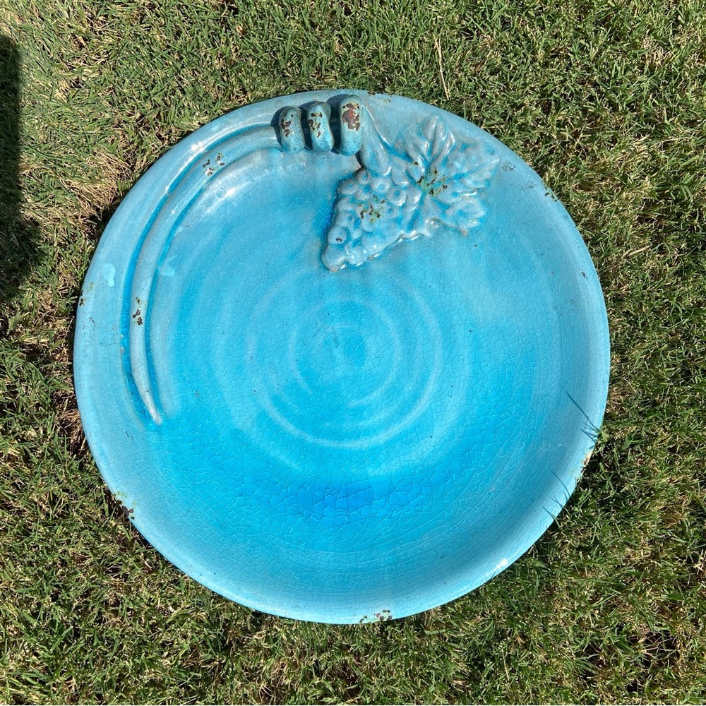 Like New - Turquoise Pottery Platter w/ Grapevine Accent - Picture 3 of 6